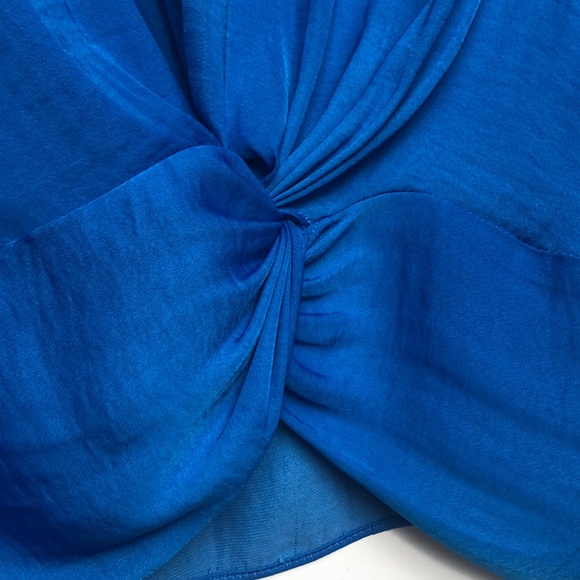 Bar III Front Twist Blouse Beacon Blue NWT - Picture 5 of 7